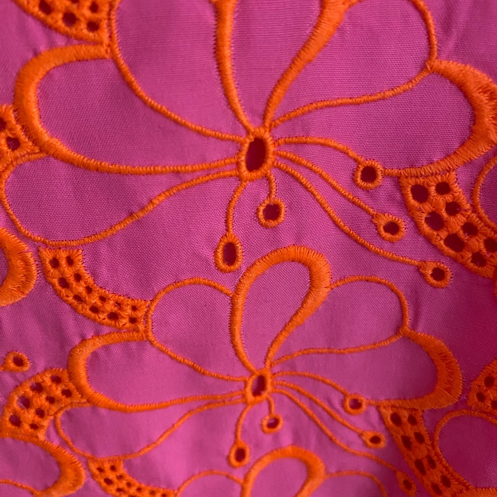 NWOT Lilly Pulitzer Lailah eyelet top - Picture 10 of 15